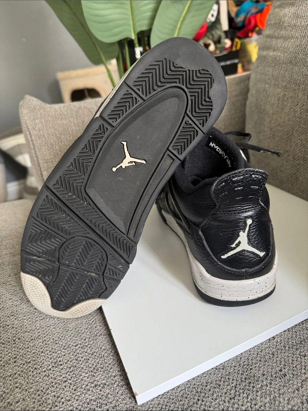 Jordan Men’s Black and Cream Retro Leather Sneakers